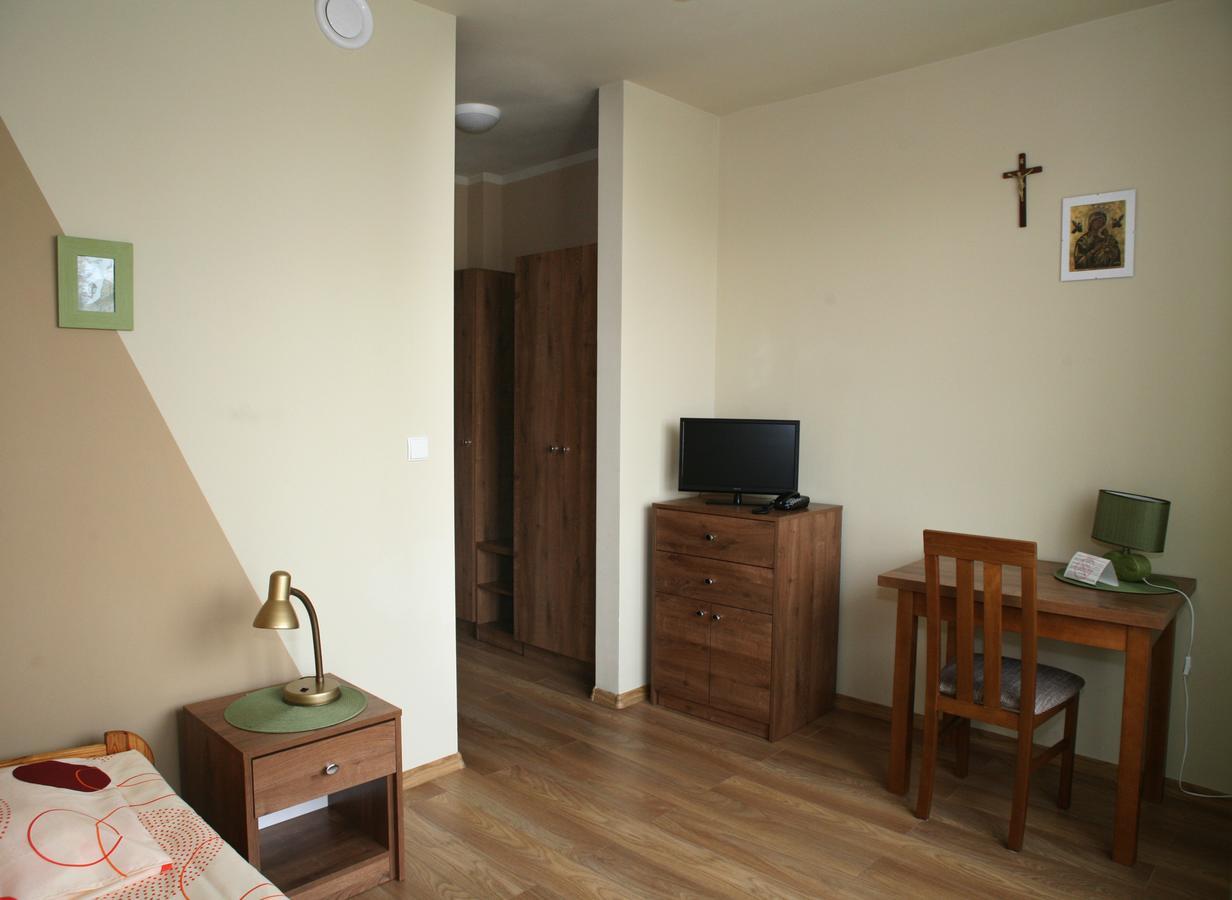Dom Pielgrzyma Apartment Torun Exterior photo